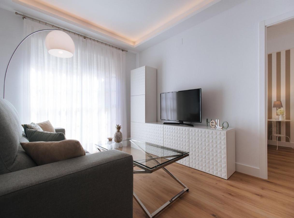 Azahares Suite Apartment Σεβίλλη Εξωτερικό φωτογραφία