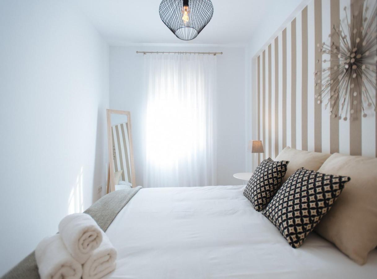 Azahares Suite Apartment Σεβίλλη Εξωτερικό φωτογραφία