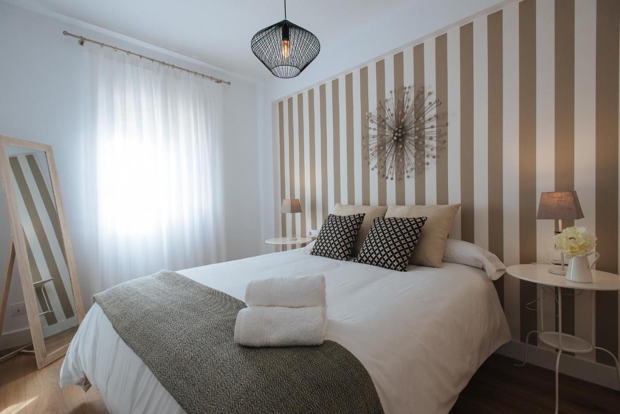 Azahares Suite Apartment Σεβίλλη Εξωτερικό φωτογραφία